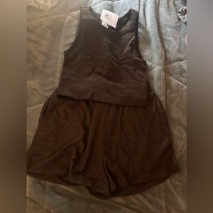 Dark brown matching set!